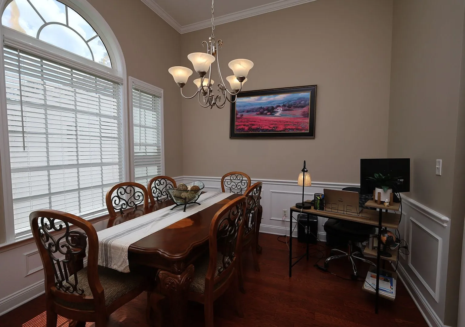 Available Soon! 2401 Rankin Circle — Photo 3