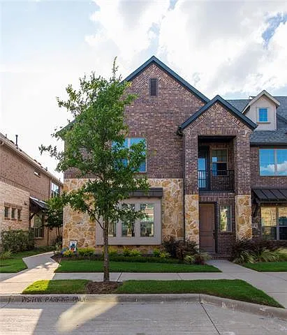 3 bed, 2.5 bath, 1984 sqft, $3,000 — Photo 2