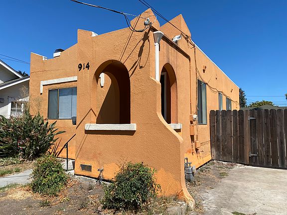 3rd image of 914 Alice Ave