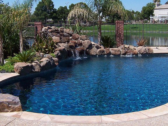 2nd image of 5726 Greenfield Way