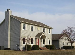 3669 Solitude Rd, De Pere, WI 54115