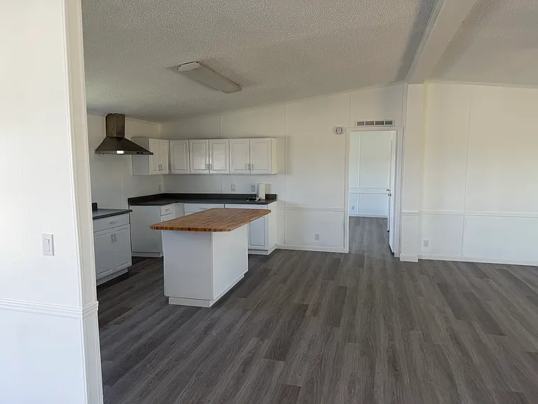 3957 FM 2331 — Photo 11