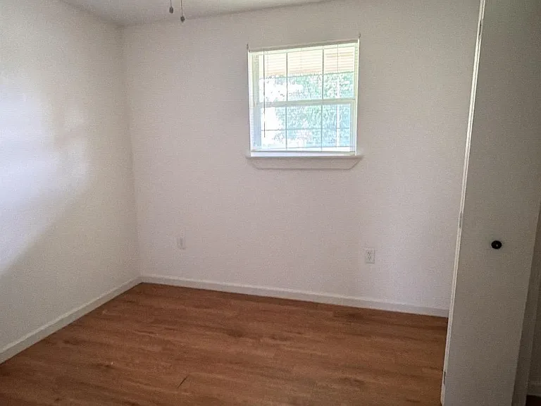 7606 Amite Church Rd — Photo 8
