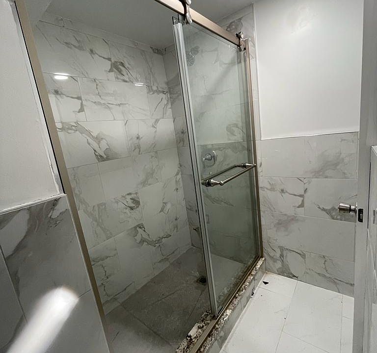 1st image of 780 Jewett Ave #B