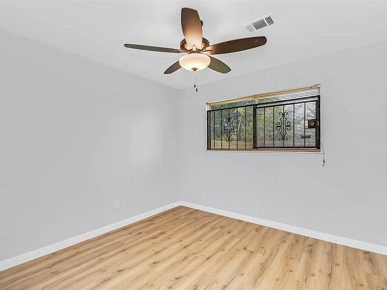 11018 Long Gate Dr — Photo 22