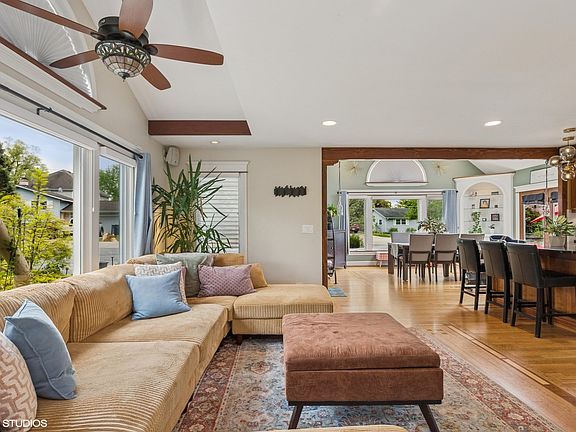 4th image of 18762 W Willow Point Dr