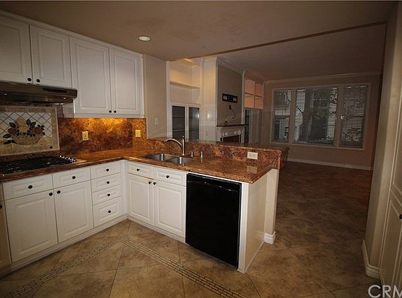3rd image of 128 La Mirage Cir