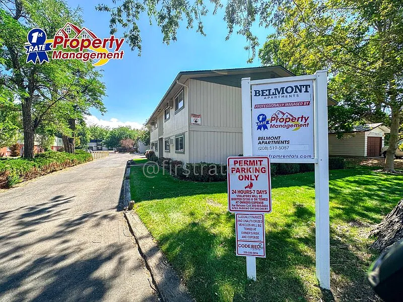 2 bed, 1.0 bath, 925 sqft, $1,345 — Photo 2