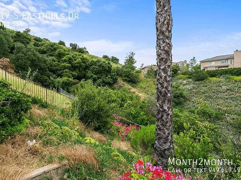 917 S Easthills Dr — Photo 25