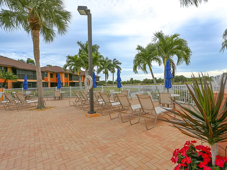 1522 Mainsail Dr #2 — Photo 4