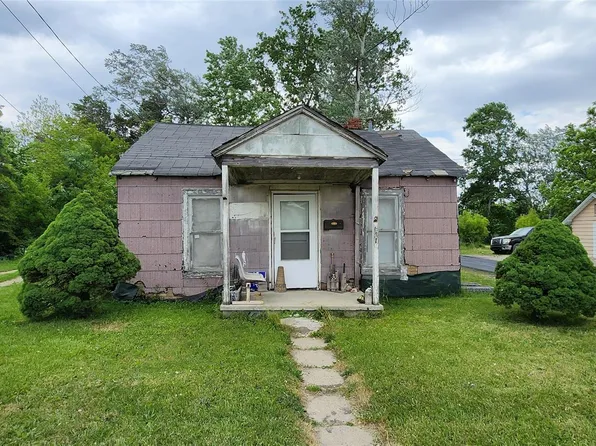 641 Gulf St, Adrian, MI 49221