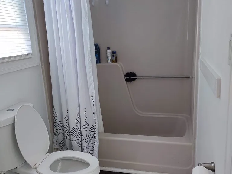 11315 Gordon Rd #1 — Photo 3