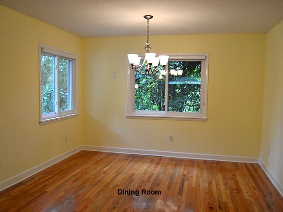 5th image of 221 W Minnehaha St