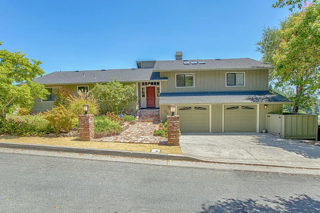 208 Calcita Dr photo 1