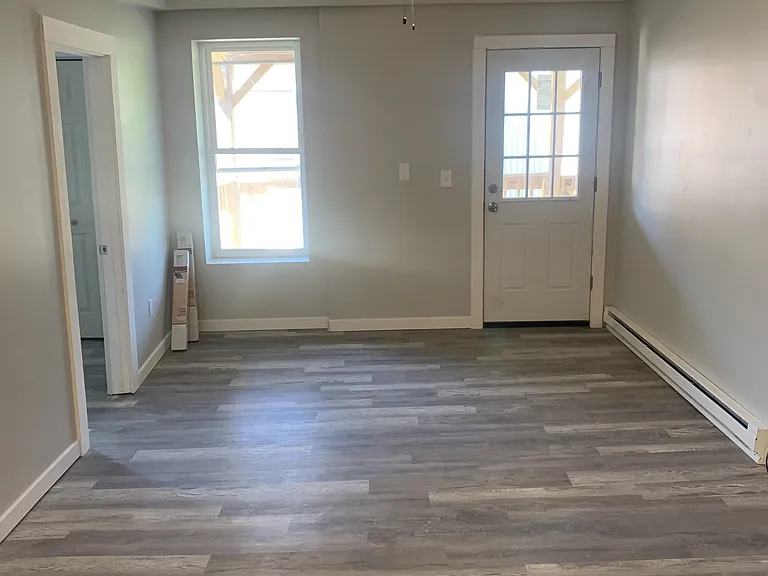 287 Elm St — Photo 9