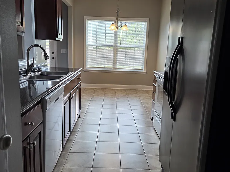 132 Bulloch Ct — Photo 16