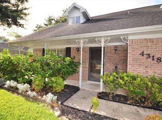 4318 Iroquois Dr, Pasadena, TX 77504