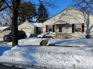 2619 Guilford Rd, Rockford, IL 61107