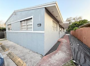 Liberia, Hollywood, FL 33020