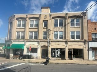 102 Delaware Ave #3-B, Olyphant, PA 18447