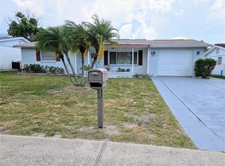 5700 Mockingbird Dr, New Port Richey, FL 34652