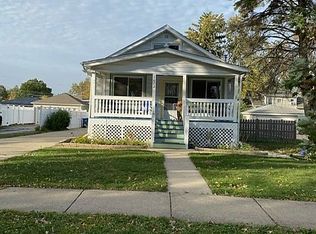 1672 Van Buren Ave, Des Plaines, IL 60018