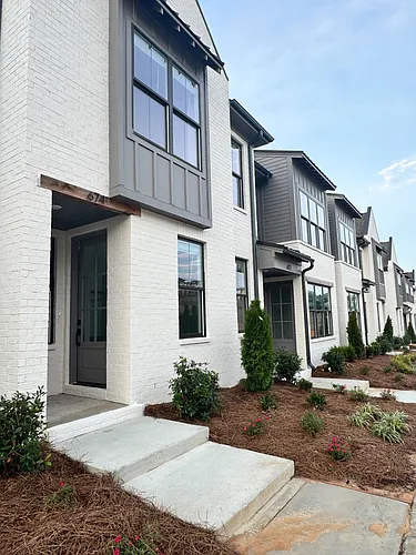 674 Miramar Ln Photo 1