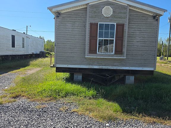 2nd image of 150 Angel Rd