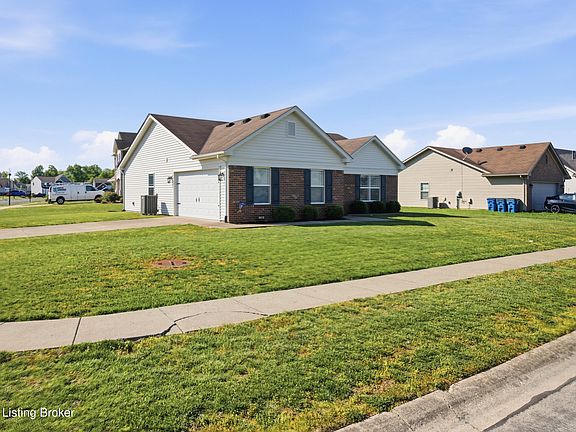 2nd image of 293 Mallard Pointe Blvd