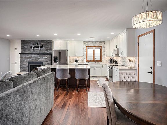 5th image of 613 Ridgeview DRIVE