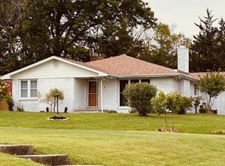 28 Vista Dr, Kirksville, MO 63501