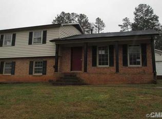 6801 Glenmoor Dr, Charlotte, NC 28214