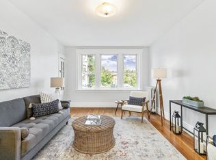 8 Kinross Road Condominium, Brighton, MA 02135