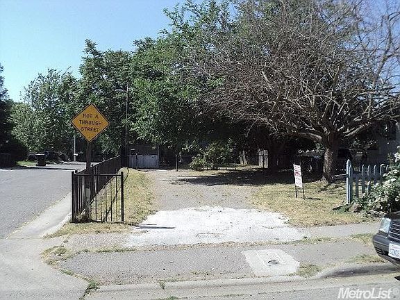 3rd image of 307 5th St