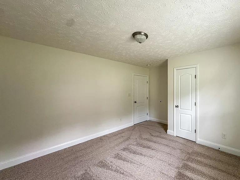 169 Wolfpoint Dr — Photo 11