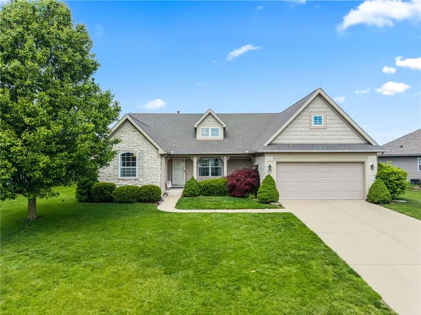 804 Lambert Dr, Piqua, OH 45356