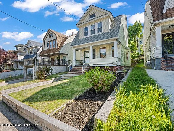 2nd image of 203 Beechwood Ave