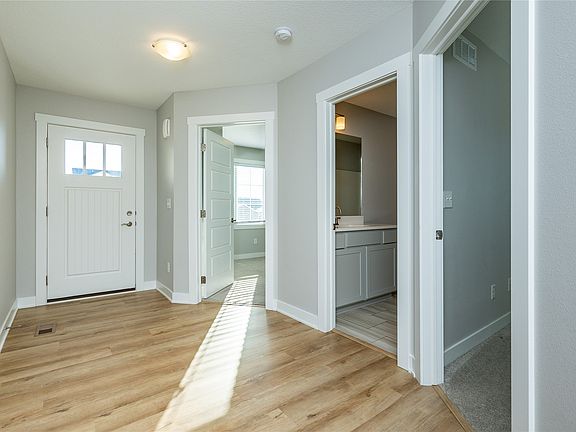 2nd image of 1313 Rolling Hills Dr