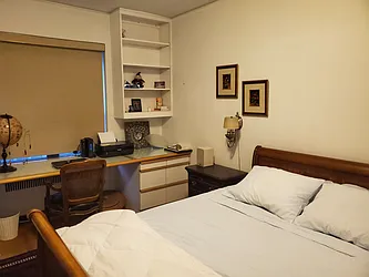 Rented by Manhattan Spaces