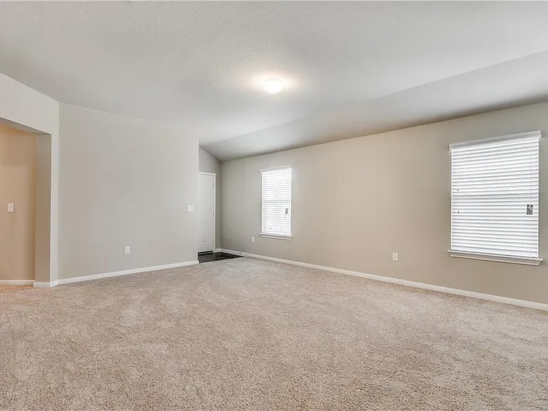 185 Voss — Photo 11