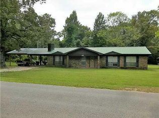 22228 William Ward Rd, Moss Point, MS 39562