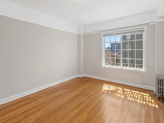 5th image of 2280 Pacific Ave APT 502