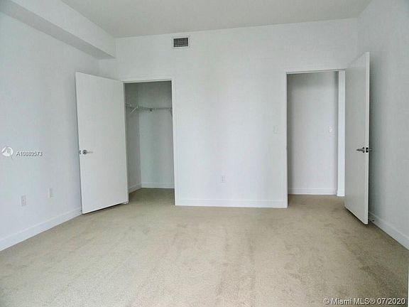 4th image of 1111 SW 1st Ave APT 2318-N