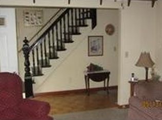 2 Howarth Rd, Oxford, MA 01540