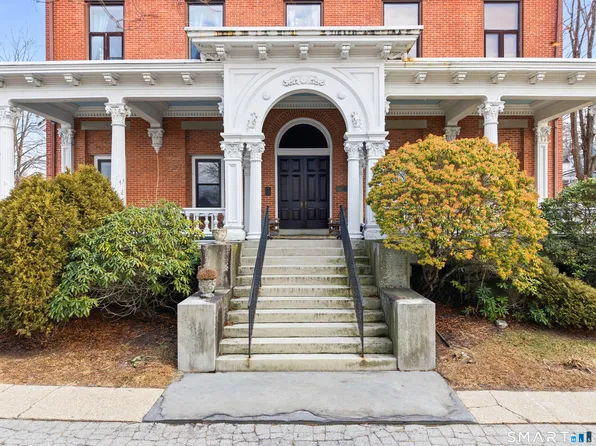 26 Greene Avenue #A2, Norwich, CT 06360