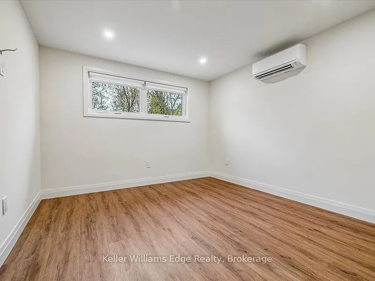 128 Gage Ave S #1 — Photo 20