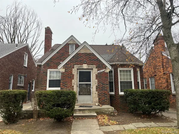 9832 Balfour Rd, Detroit, MI 48224