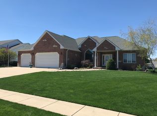 201 S Oklahoma Ave, Morton, IL