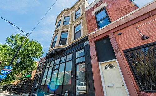 2445 W Harrison St Photo 1