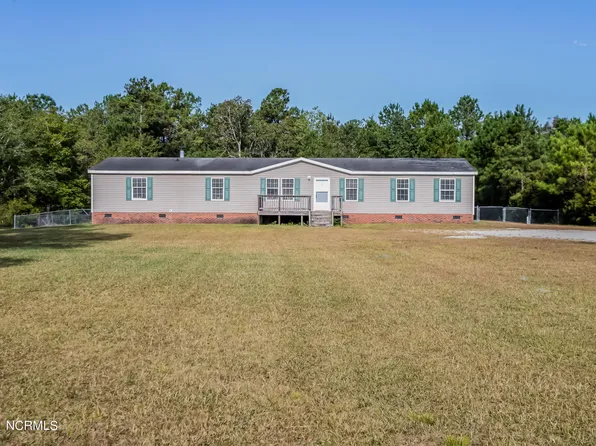 126 Aberdeen Ln, Jacksonville, NC 28540